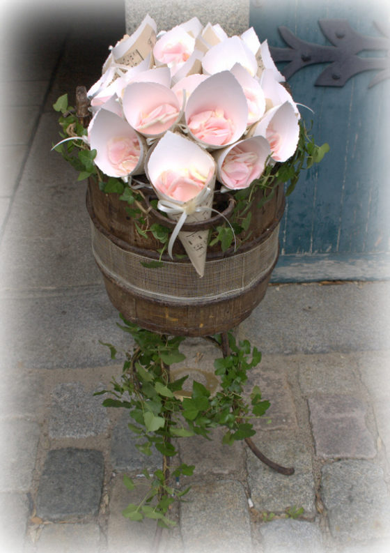 pétales-de-rose-mariage-bretagne-2017-la-saladelle