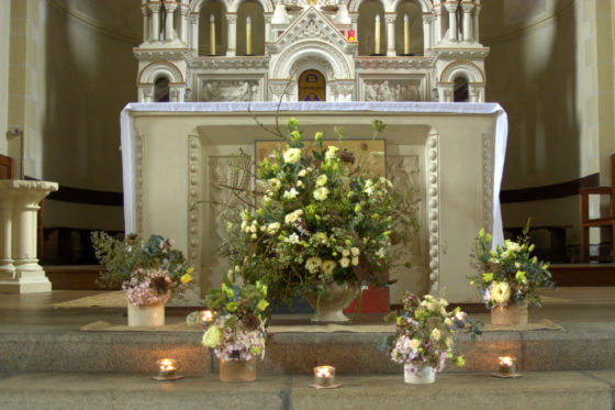 décor-autel-d-église
