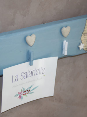 Planchette-décorative-pour-photo-Oiseau-Atelier-dEstelle-pour-LA-SALADELLE-Atelier-créatif-et-décoration-florale-Perpignan-et-Pyrénées-Orientales