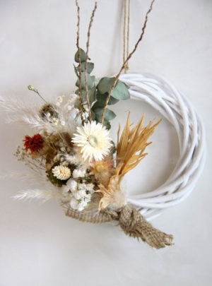 Couronne-fleurs-séchées-La-Saladelle