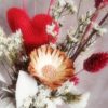 Petit-bouquet-fleurs-séchées et bouteilles LOVE - La Saladelle-Atelier floral-66