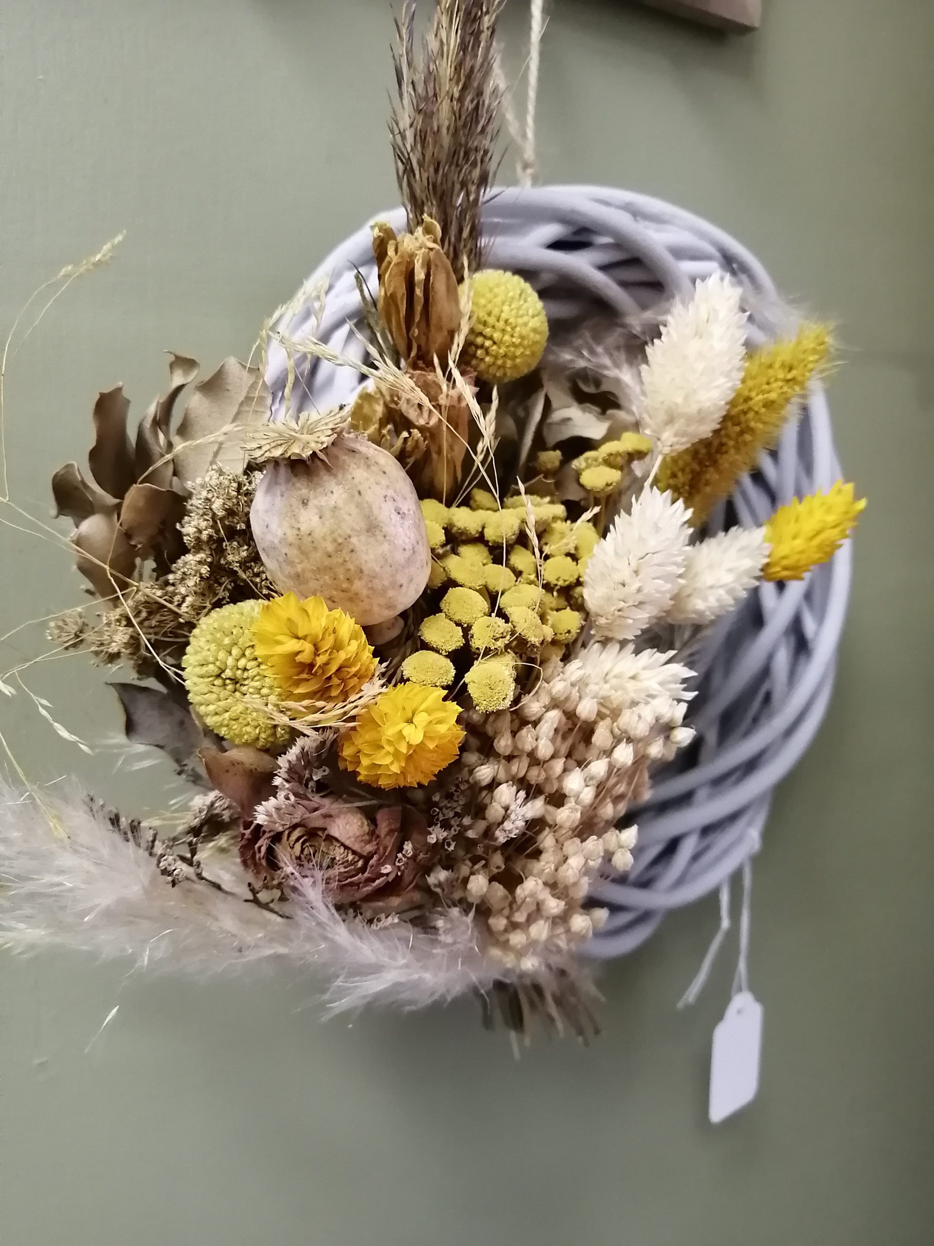 Couronne-fleurs-séchées - La-Saladelle - Atelier-floral-66