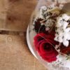 Cloche-fleurs-sechees-rose-rouge-eternelle-La-Saladelle-Atelier-floral-66