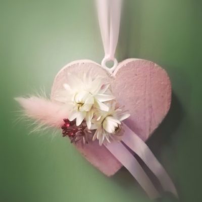 Coeur-bois-et-fleurs-sechees-La-Saladelle-Atelier-floral-66
